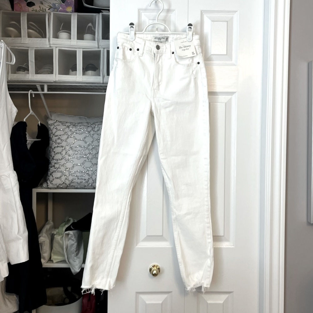 Abercrombie & Fitch Women's High Rise Straight Leg White Jeans